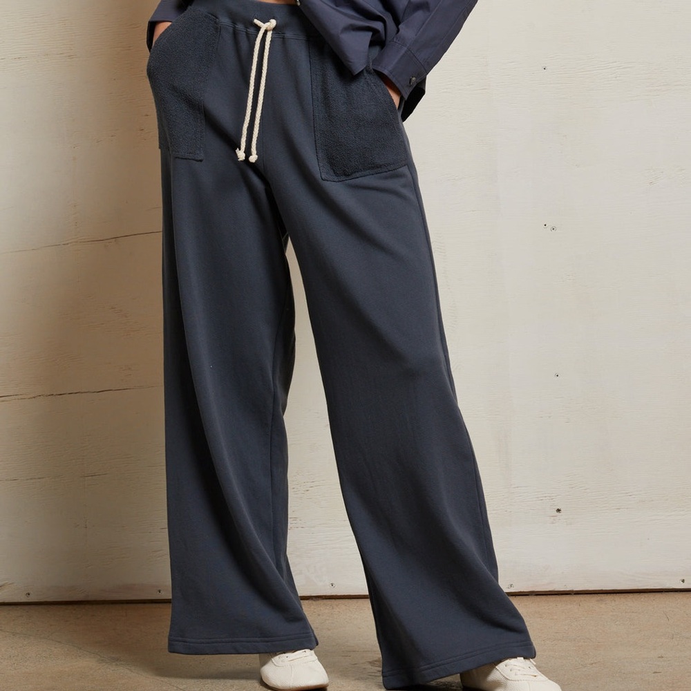 perfectwhitetee Wide Leg Pants in Dark Gray